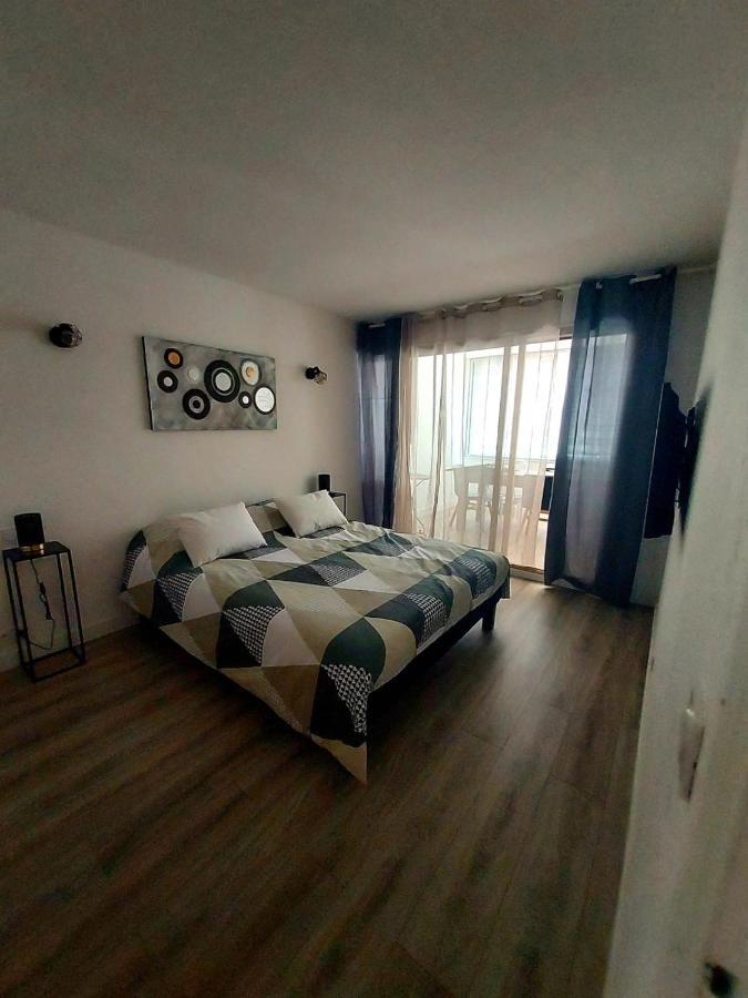 Appartement T3 Plein Centre Ville Le Lavandou Exterior foto